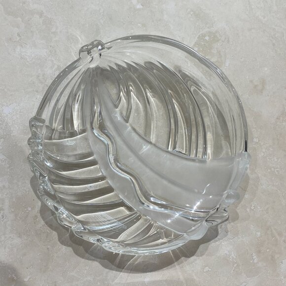 Vintage Walther Glass Shell Dessert Serving Plate Set, Mikasa Nautica Frost - Picture 2 of 12